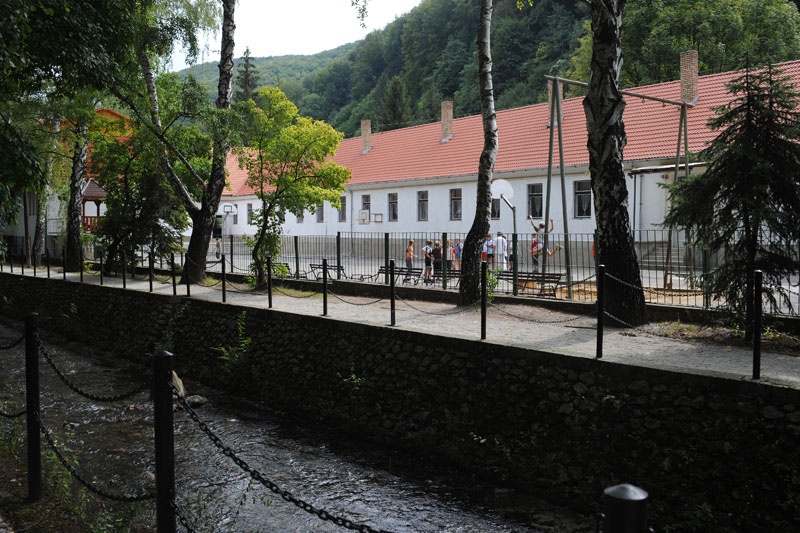 Waldorf School in Hamor