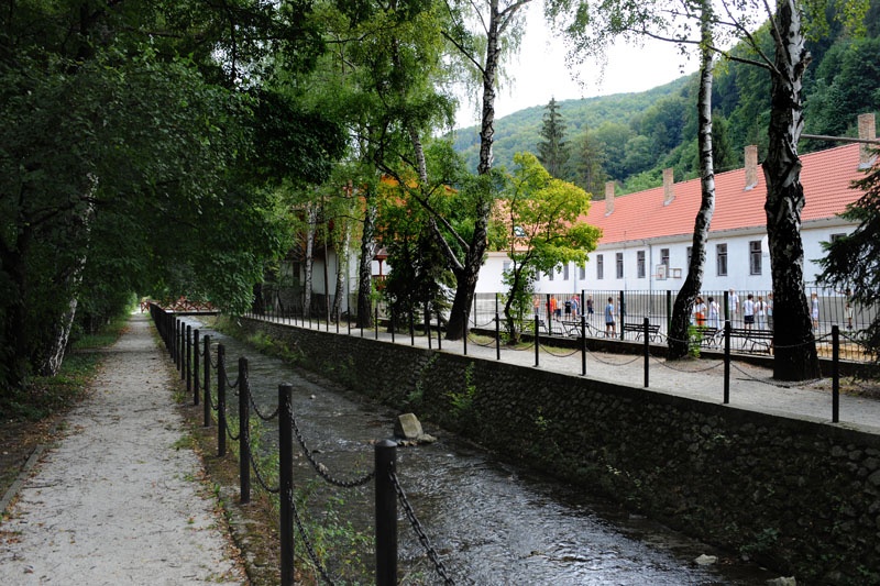 Waldorf School in Hamor